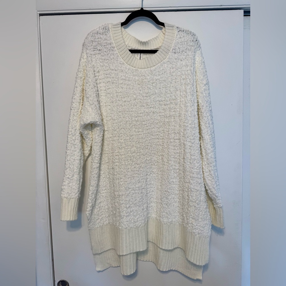 Zenana Outfitters Textured Cream Sweater